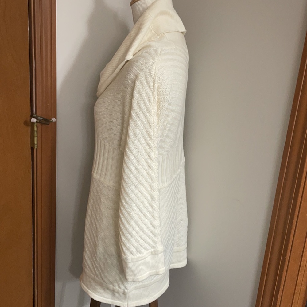 Cupio cream color sweater - Picture 6 of 11